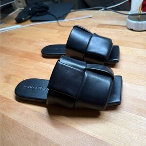 Bottega Patch Leather Flat Mule black, 38.5 Great condition.